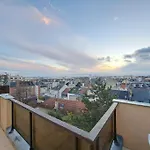 Appartamento Le Biarritz - Vue Cathédrale Et Parking Gratuit Reims