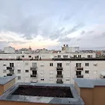 Le Biarritz - Vue Cathédrale Et Parking Gratuit * Reims