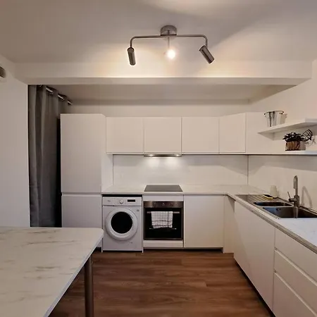 Le Biarritz - Vue Cathédrale Et Parking Gratuit Apartamento *