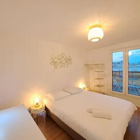 Le Biarritz - Vue Cathédrale Et Parking Gratuit Apartamento